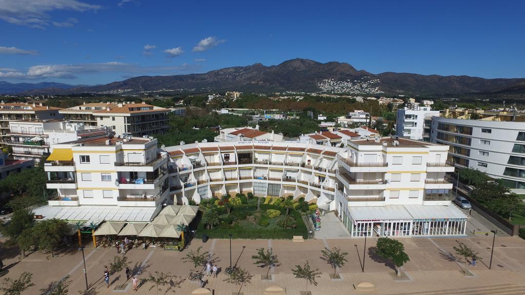 Inmosantos Oasis D4 Apartment Roses Bagian luar foto